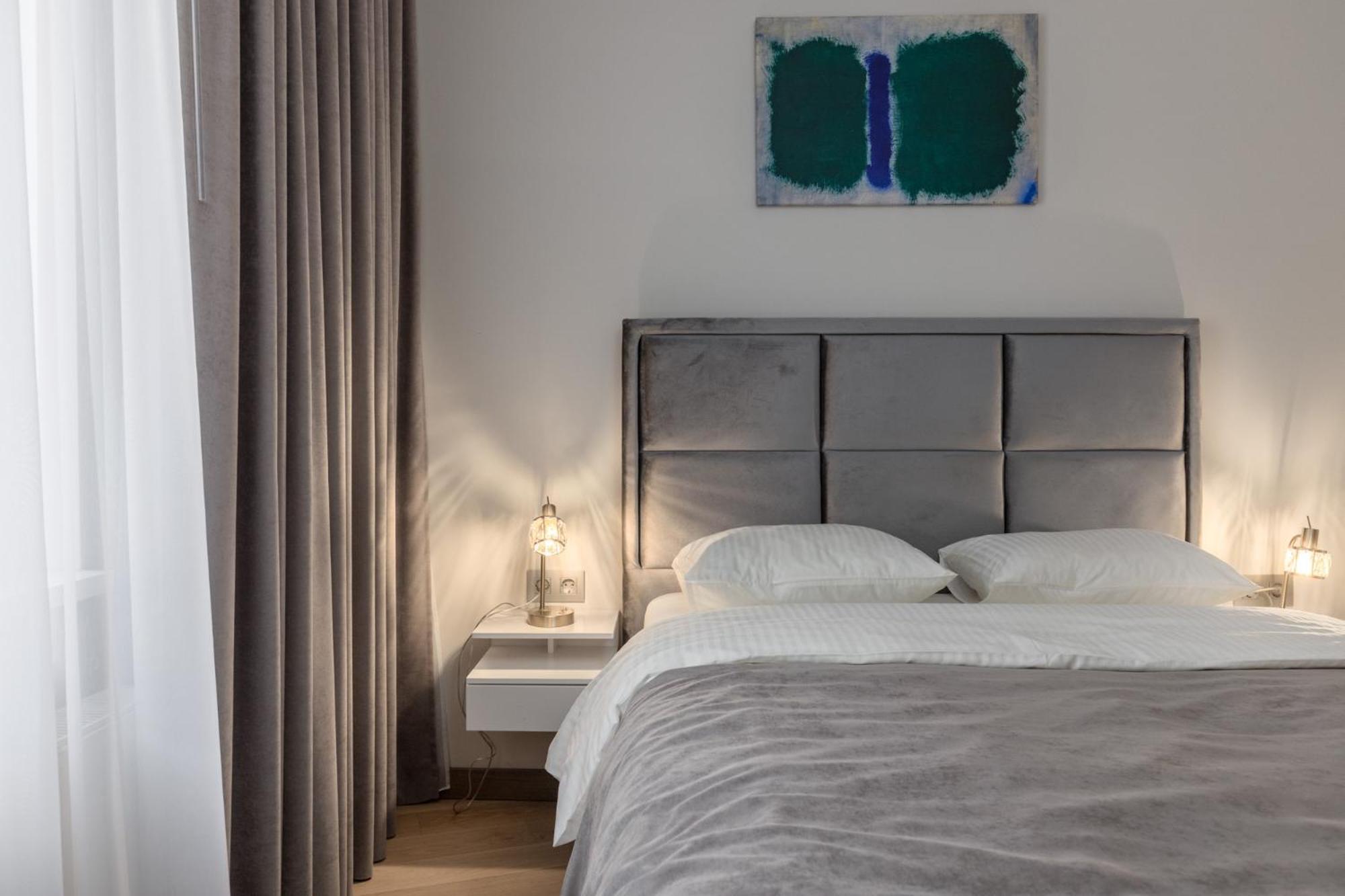 Appartement Premier 2bd Old Town
